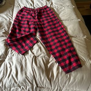 Worn once, flannel pajama bottoms, excellent condition